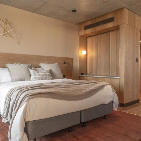 Hotel Marvell خليج بيرون المظهر الخارجي الصورة